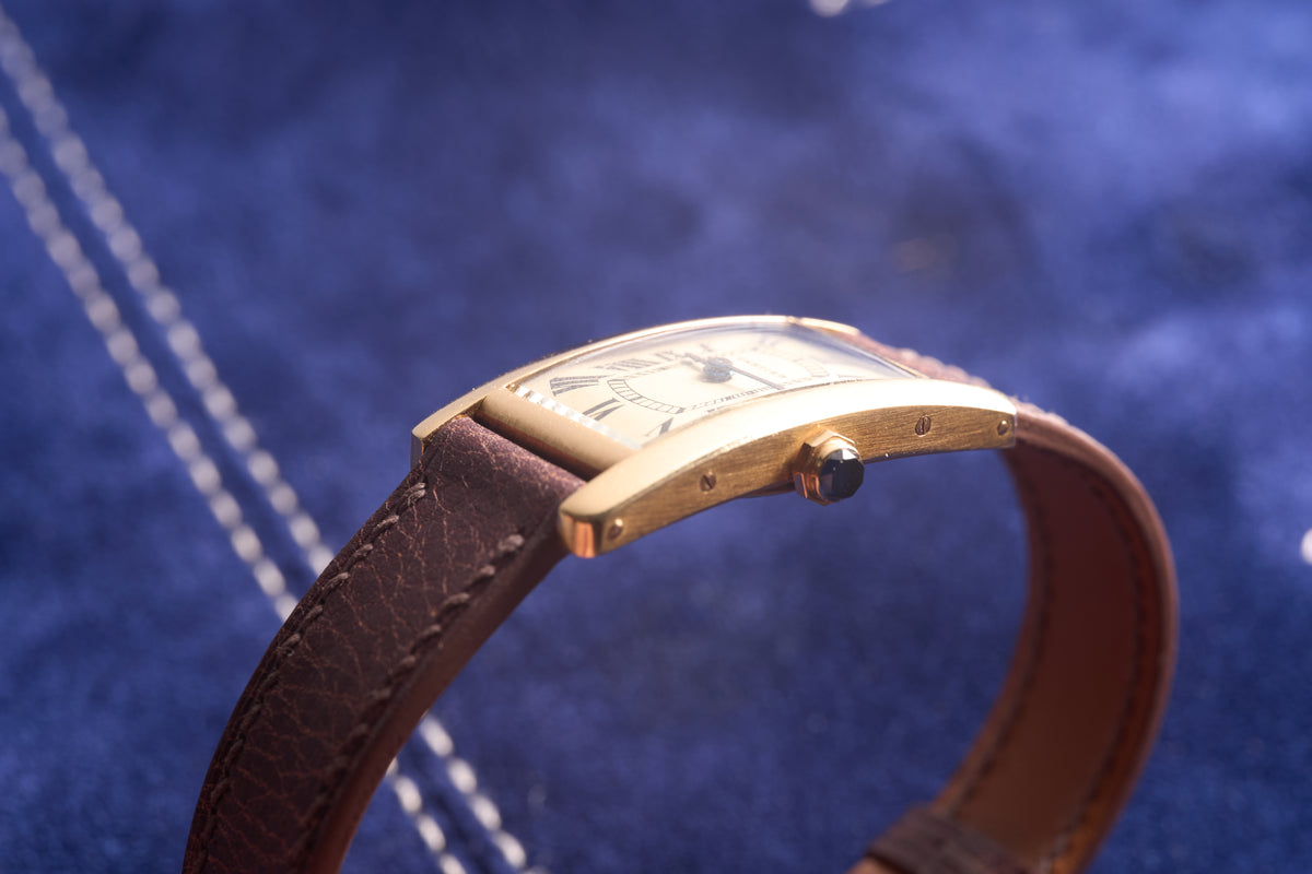 Cartier Tank Cintrée Paris ’7 Lignes’